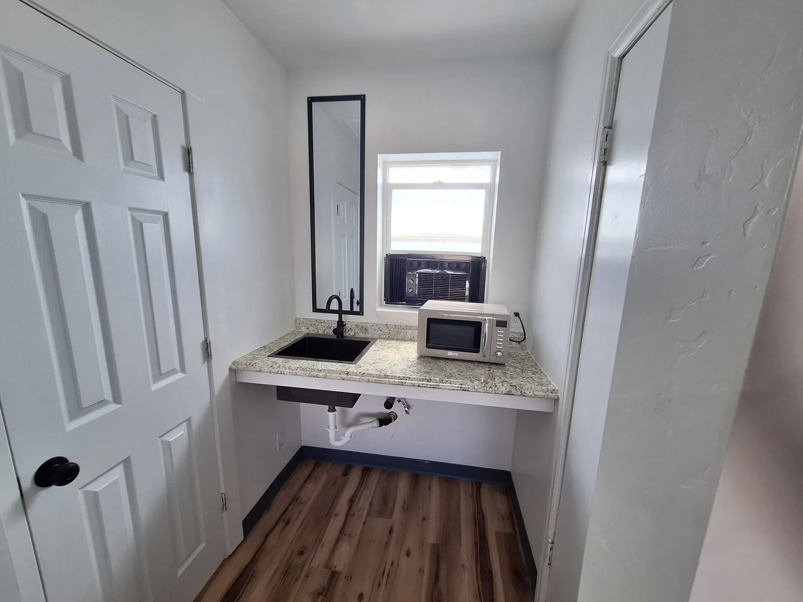 Twin Falls Motel room, 2152 Kimberly Rd, Twin Falls, ID